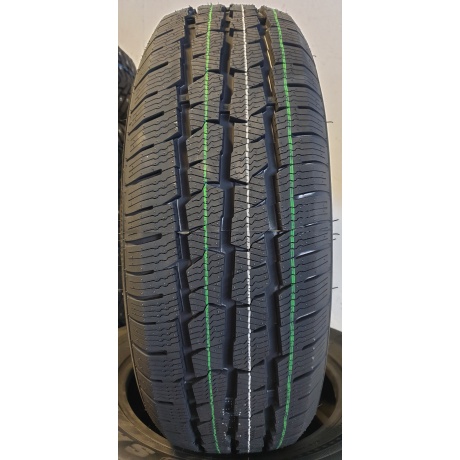 215 70 15C SONIX SNOWROVER 989