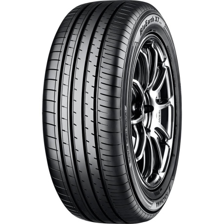 215/70R16 YOKOHAMA BLUEARTH-XT AE61 100H CAA68